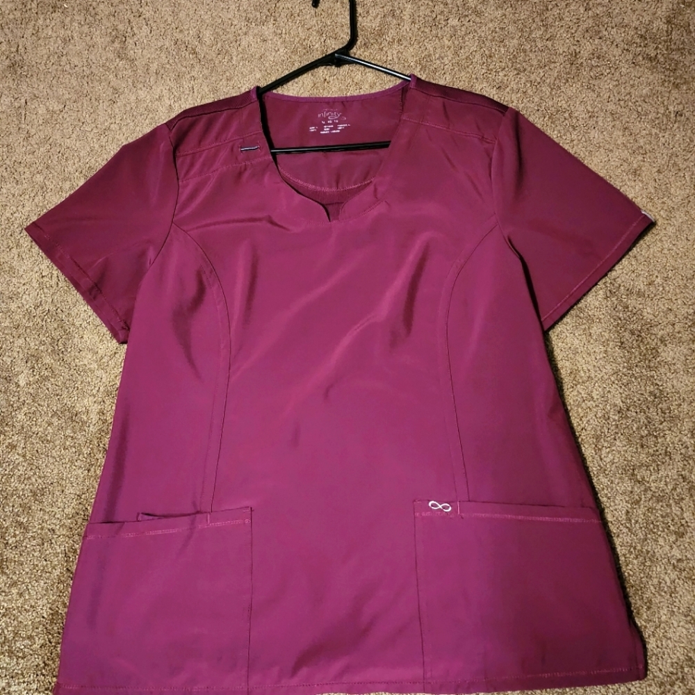 Cherokee infinity Scrub top